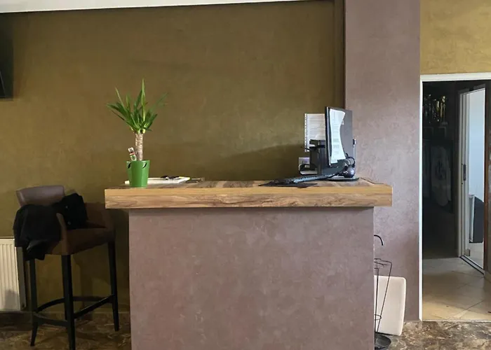 Meridiana Bed & Breakfast 2*